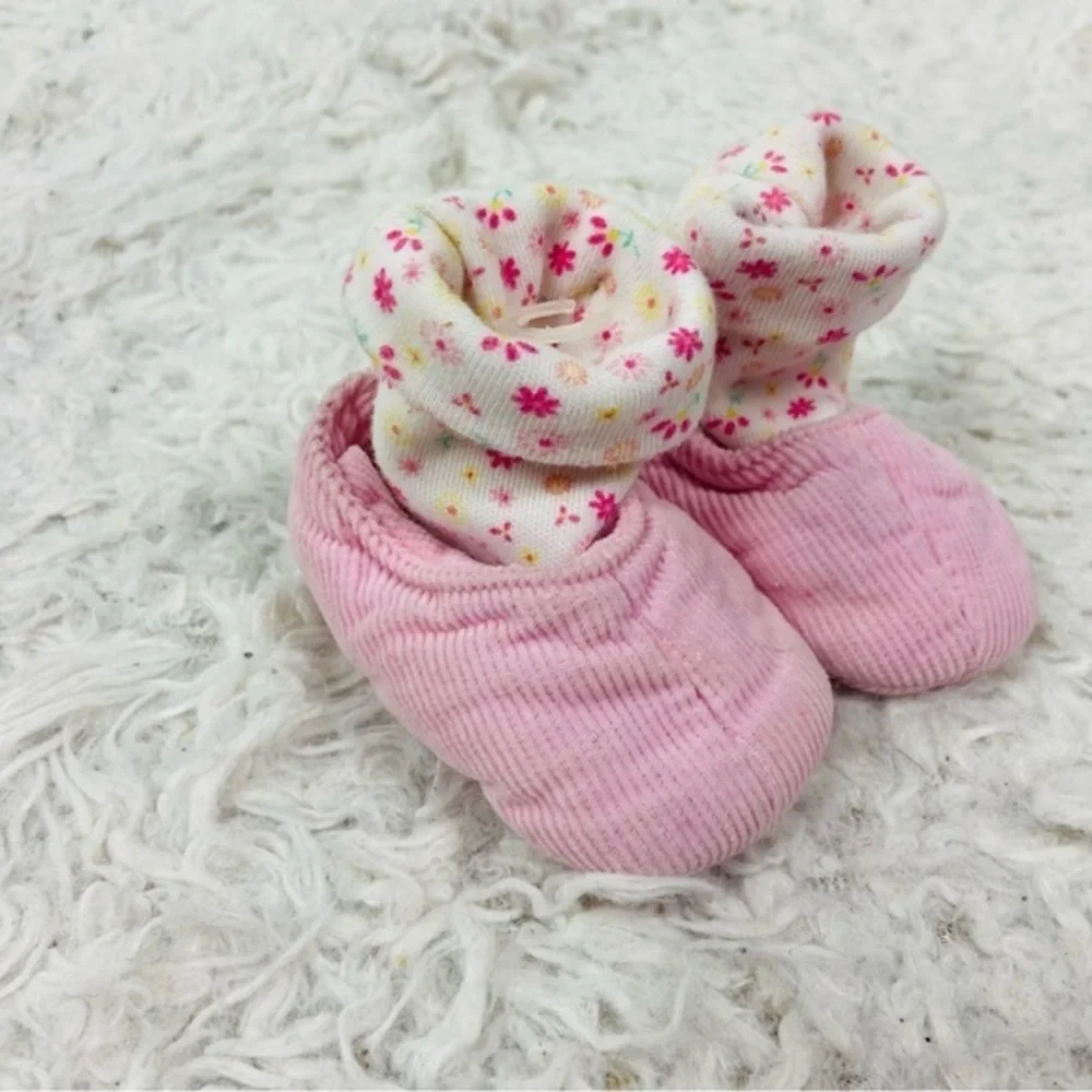 Pink corduroy Baby floral Booties size 0-6 months